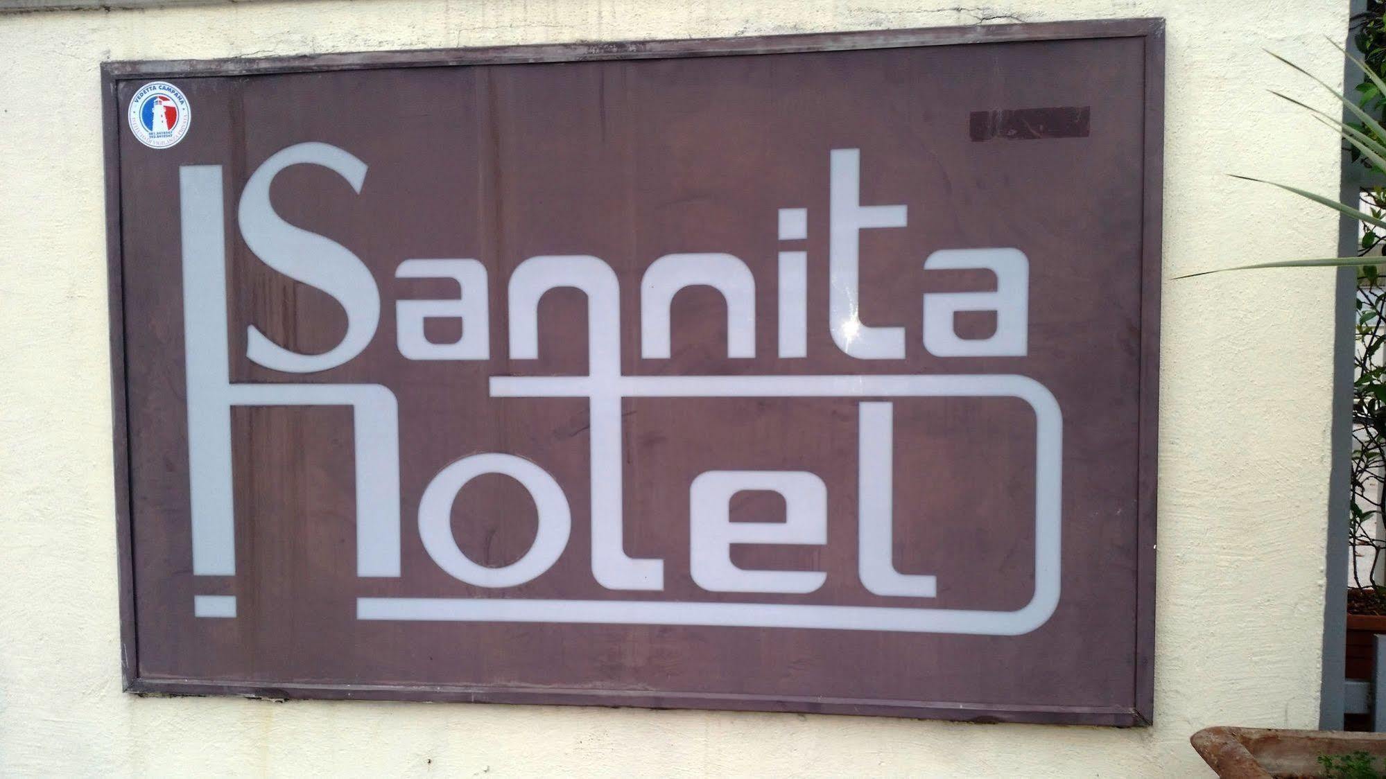 Hotel Sannita Casoria Exteriér fotografie